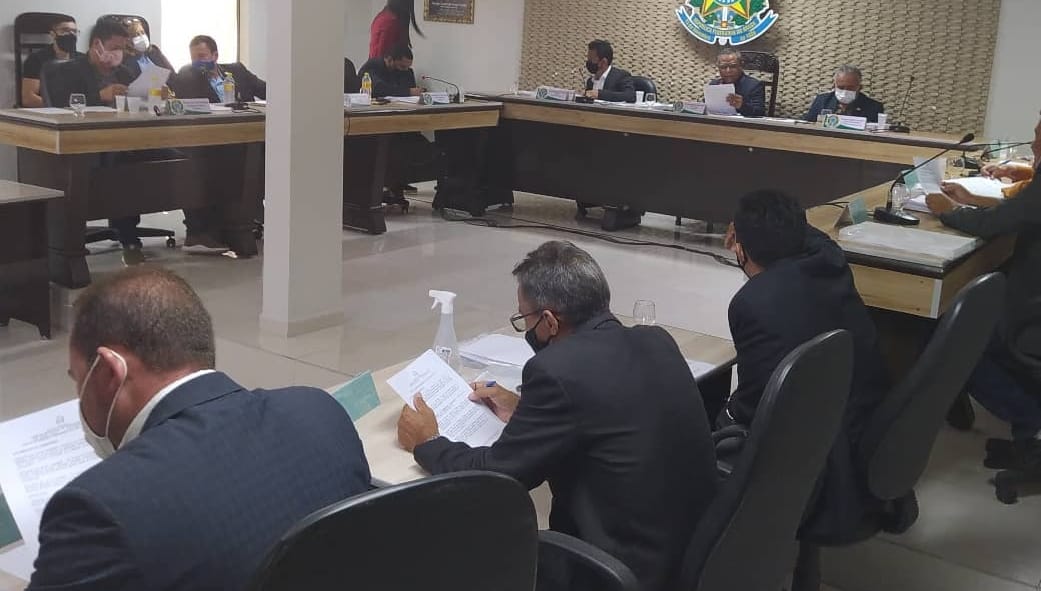 Câmara aprovou  no final de agosto, a LDO 2022 - Lei de Diretrizes Orçamentárias, confira algumas prioridades do governo