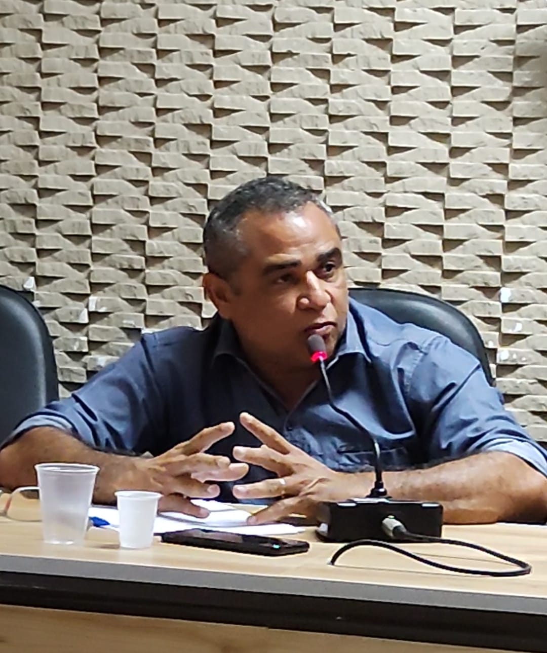 Vereador Iran Severo indica alargarmento ou ciclovia na Av Tamboril para melhorar acesso à Faculdades e Santuário Frei Damião