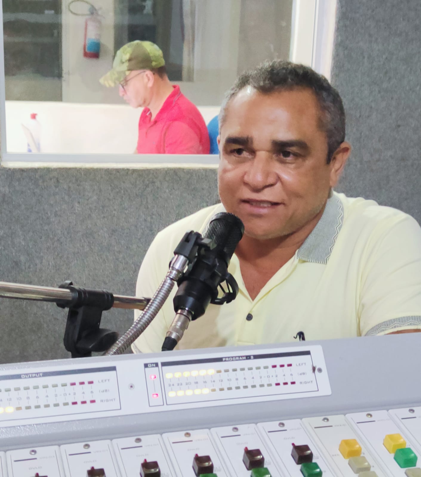 Presidente da Câmara Iran Severo participa de entrevista do novo programa Jornalístico da Rádio Cultura de Ouricuri