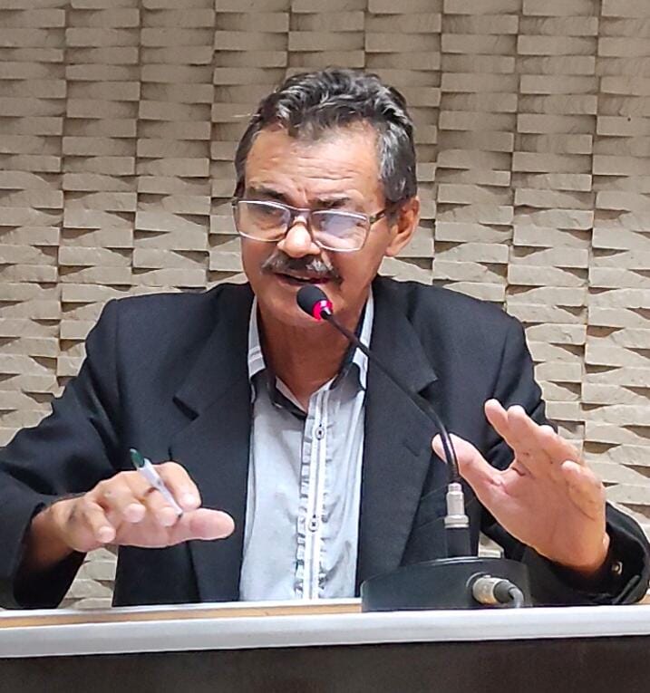 Aprovadas indicações do Vereador Professor Massilon para iluminação da PRF ao Bairro Maria Gorete e reforma e reativação do Teatro Municipal Carlota Peixoto