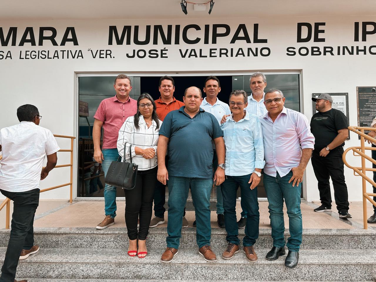 Vereadores de Ouricuri participam de audiência publica sobre a obra da Adutora de Negreiros