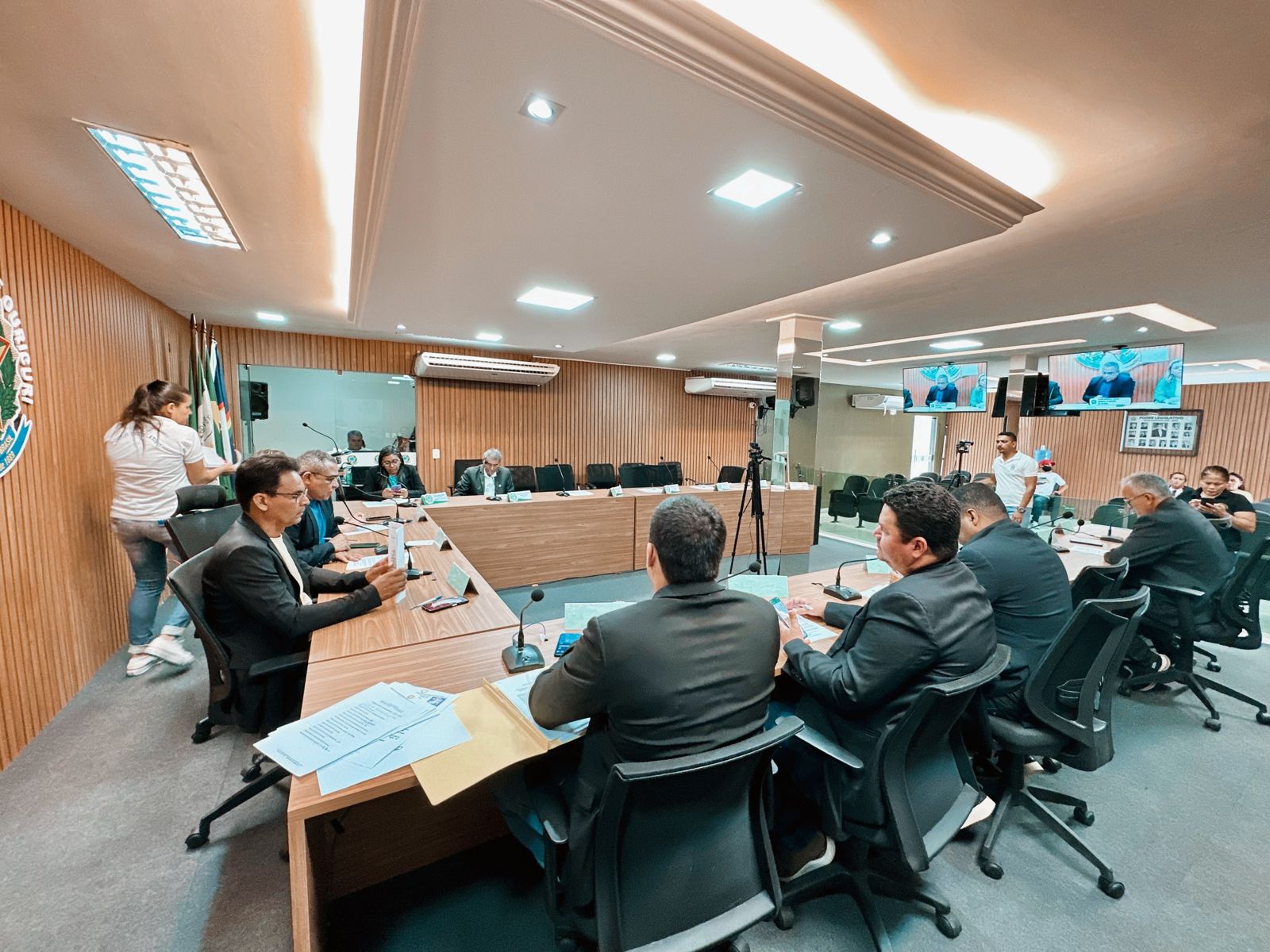 Câmara aprova projeto de modificação no Brasão do município com homenagem aos Voluntários da Pátria