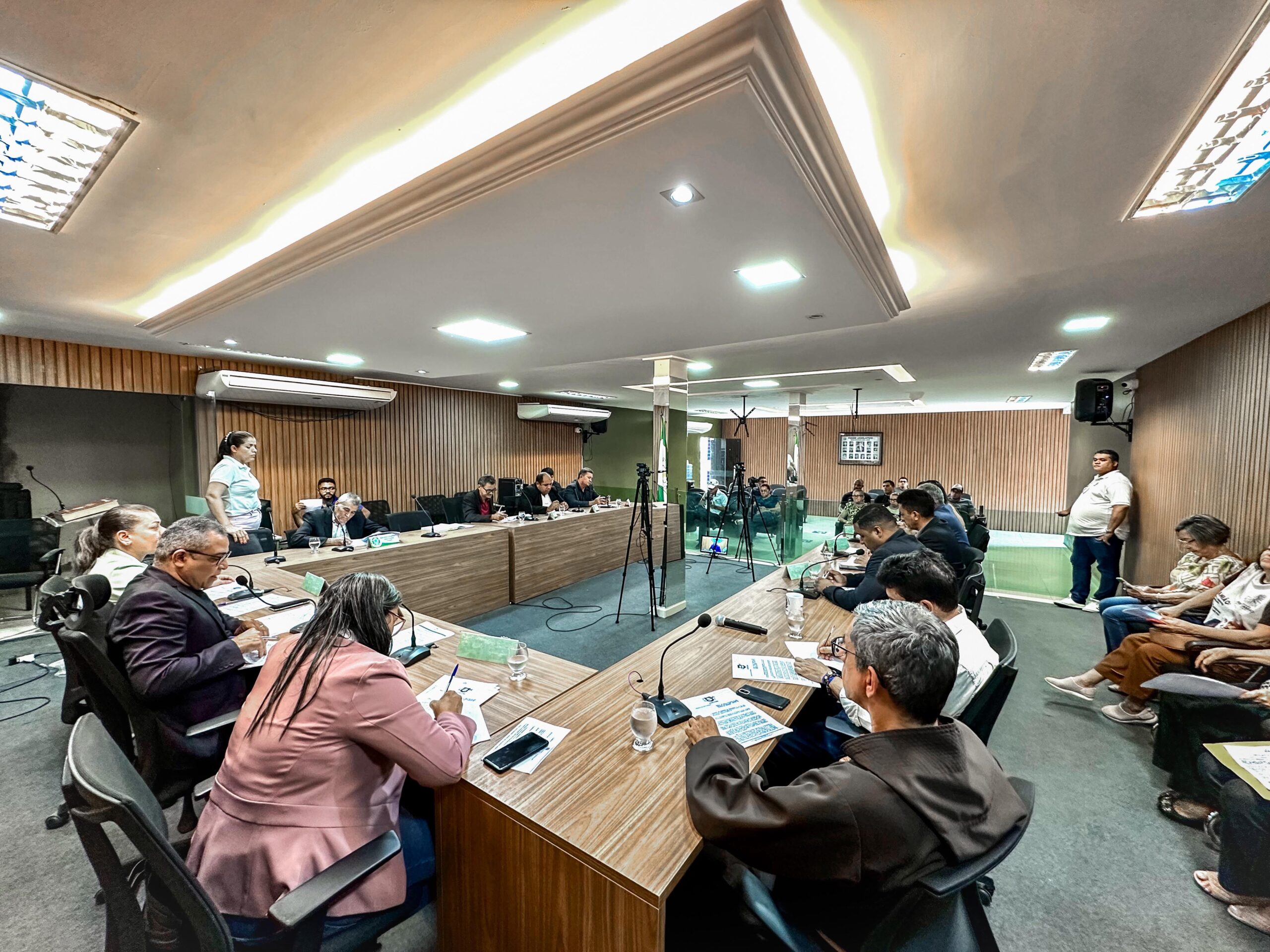 Reunião Ordinária da Câmara Municipal de Ouricuri aprova quatro projetos importantes