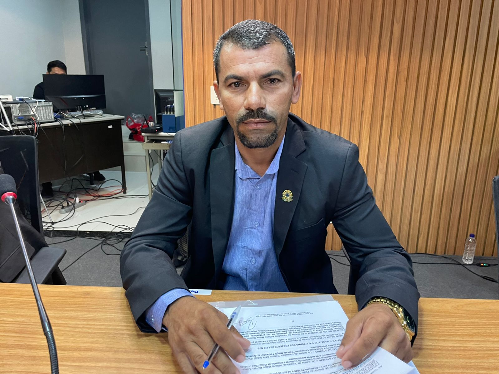 Vereador Naldo solicita recuperação de estradas no interior do município