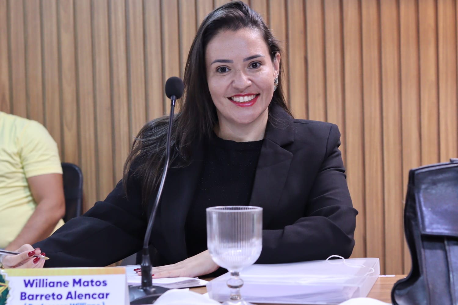 A vereadora Williane Matos solicitou a gestão municipal reforma, ampliação e aquisição de equipamentos para a Policlínica Helena Barreto Alencar